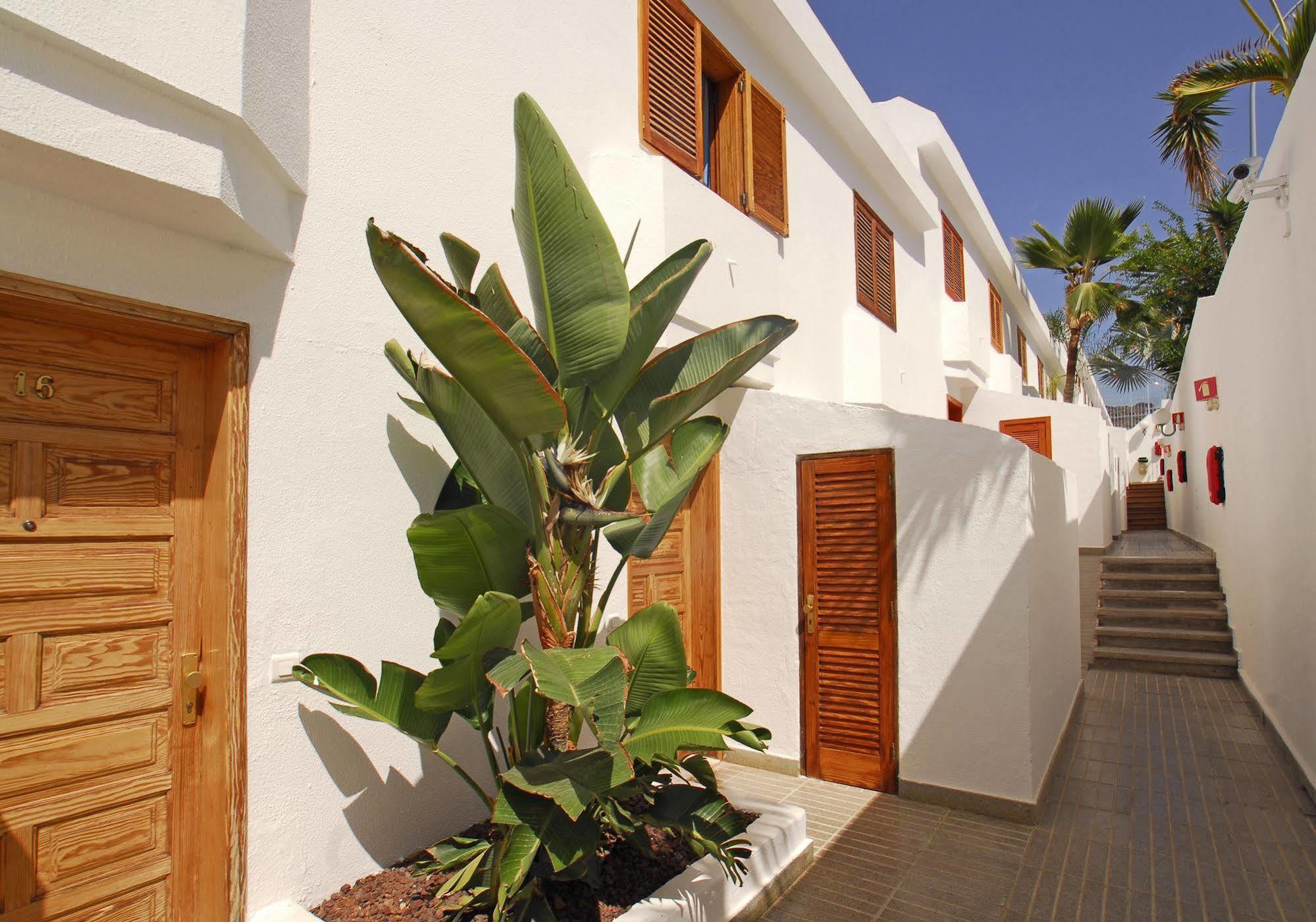 Apartamentos Montecarlo Puerto Rico  Exterior photo