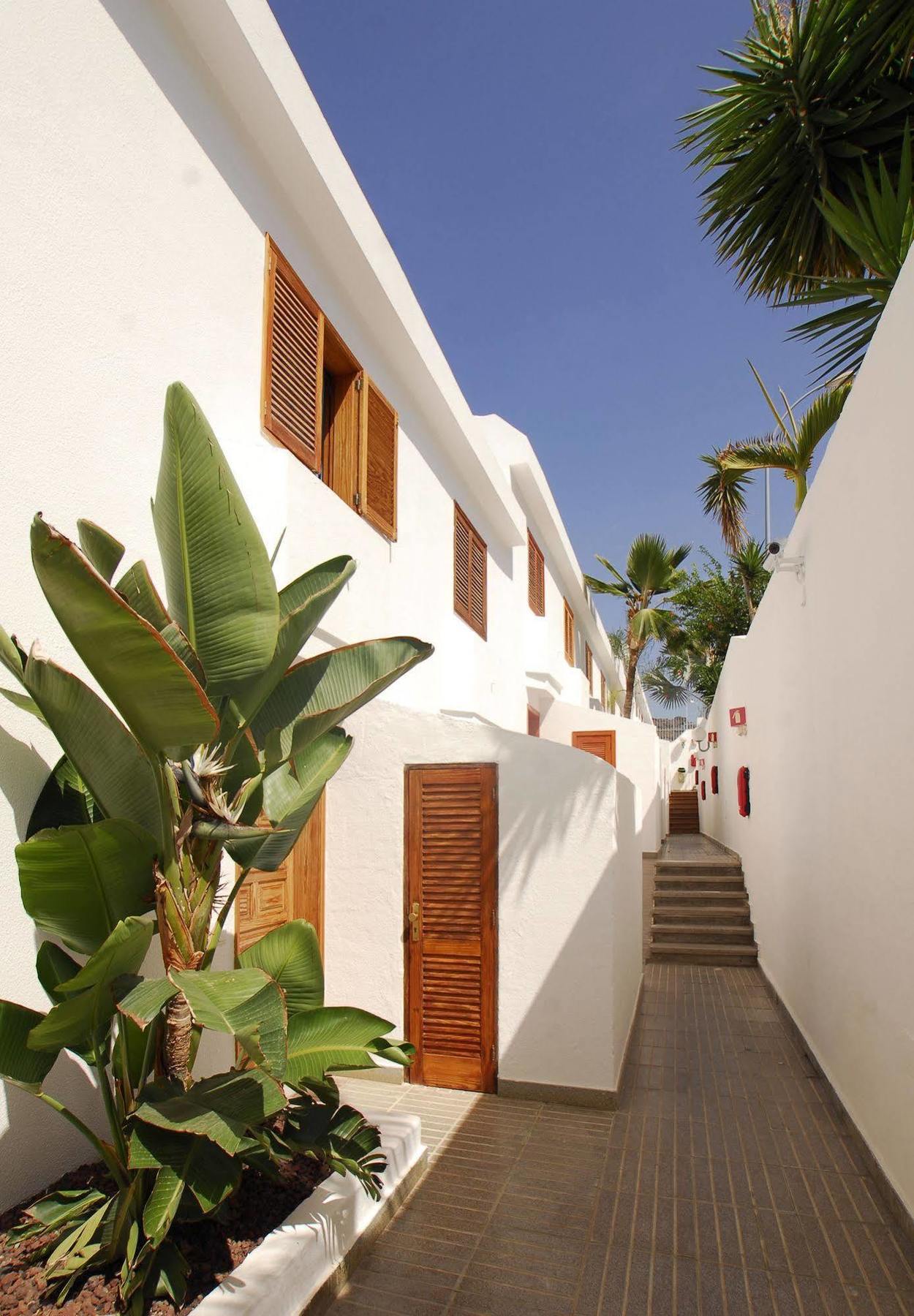 Apartamentos Montecarlo Puerto Rico  Exterior photo